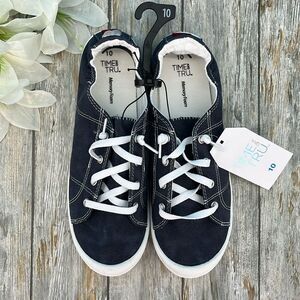 Women's Scrunch Back Shoreline Slip-On Sneaker Shoes Size 10